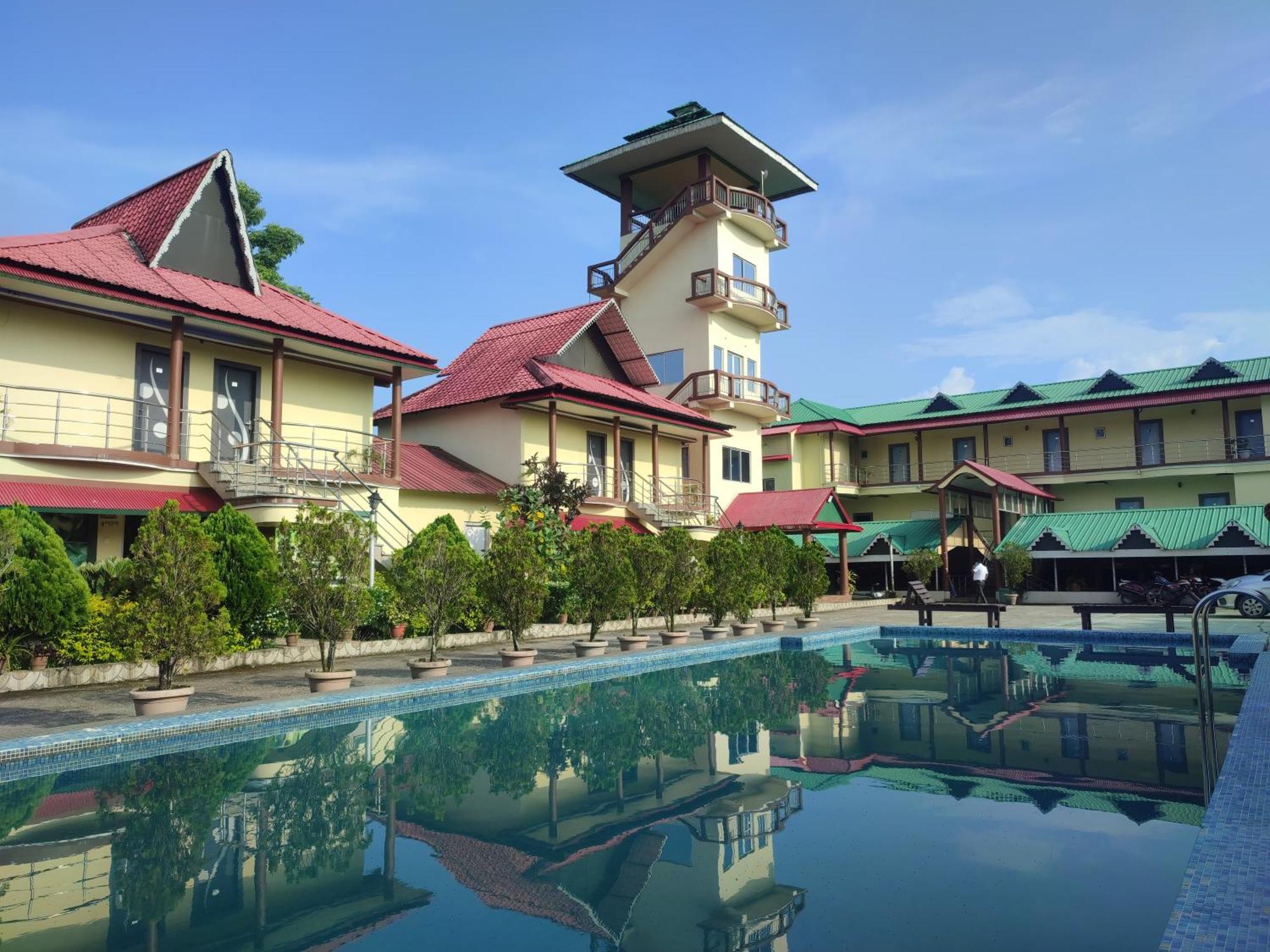 Maa Greenary View - A Holiday Resort Alipur Duar エクステリア 写真