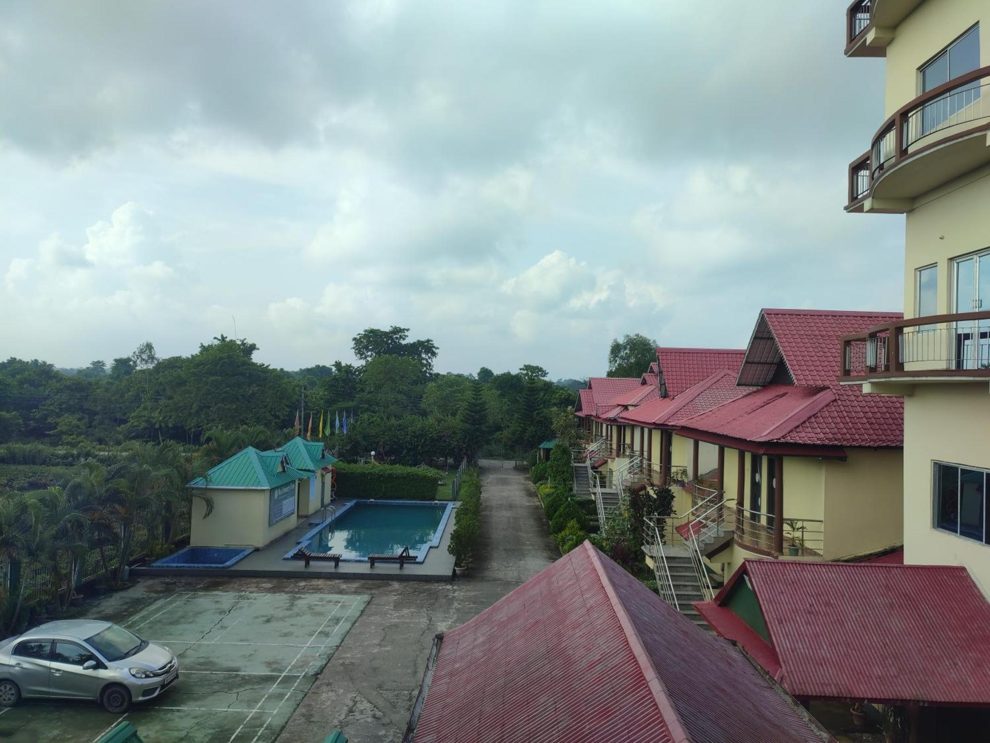 Maa Greenary View - A Holiday Resort Alipur Duar エクステリア 写真