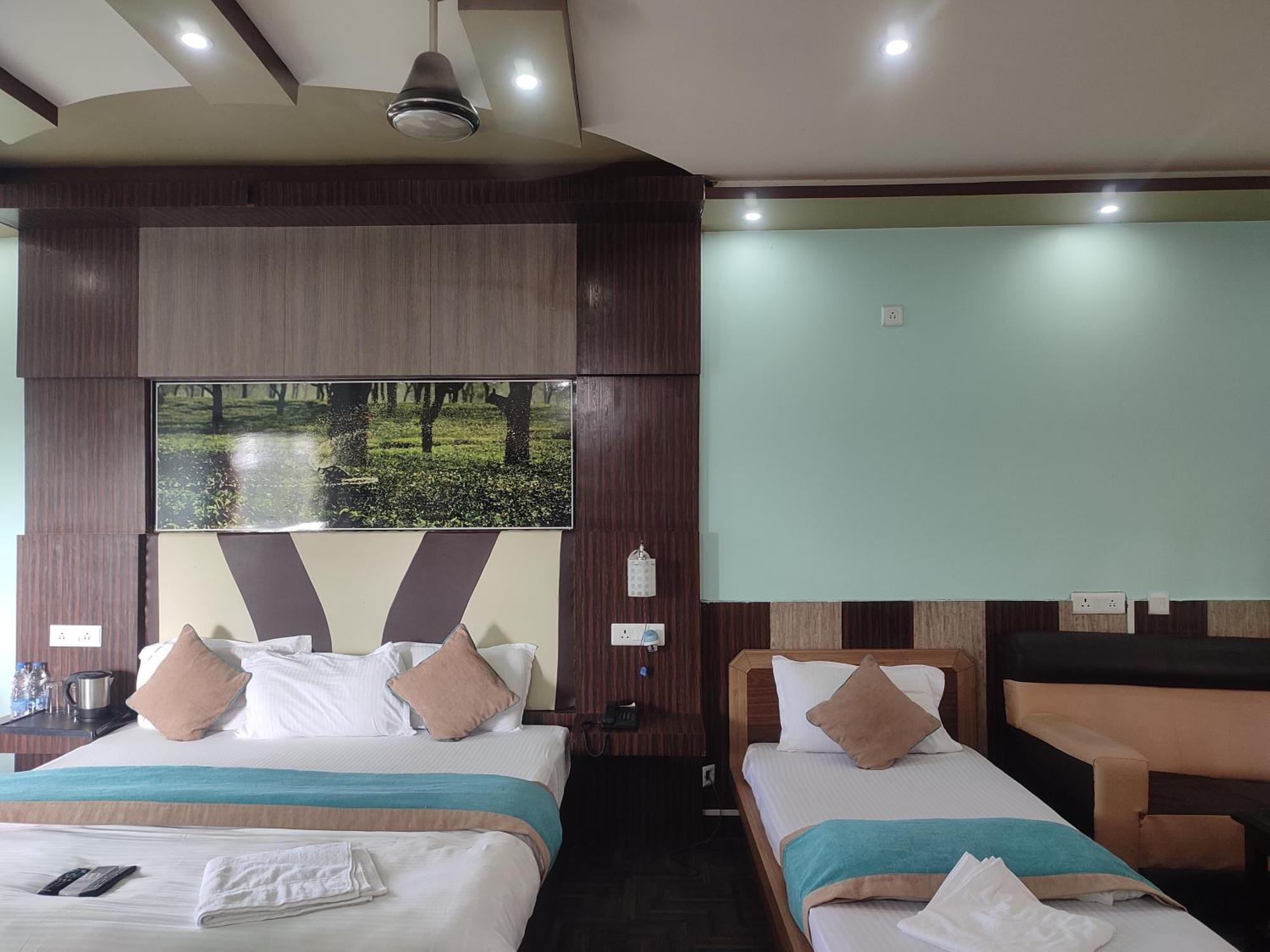 Maa Greenary View - A Holiday Resort Alipur Duar エクステリア 写真
